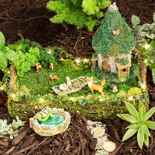 Fairy Tale Animal Miniature Scene